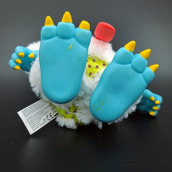 Free The Beast MGA Entertainment Crate Creatures Blizz Talking Plush Toy - Picture 13 of 16